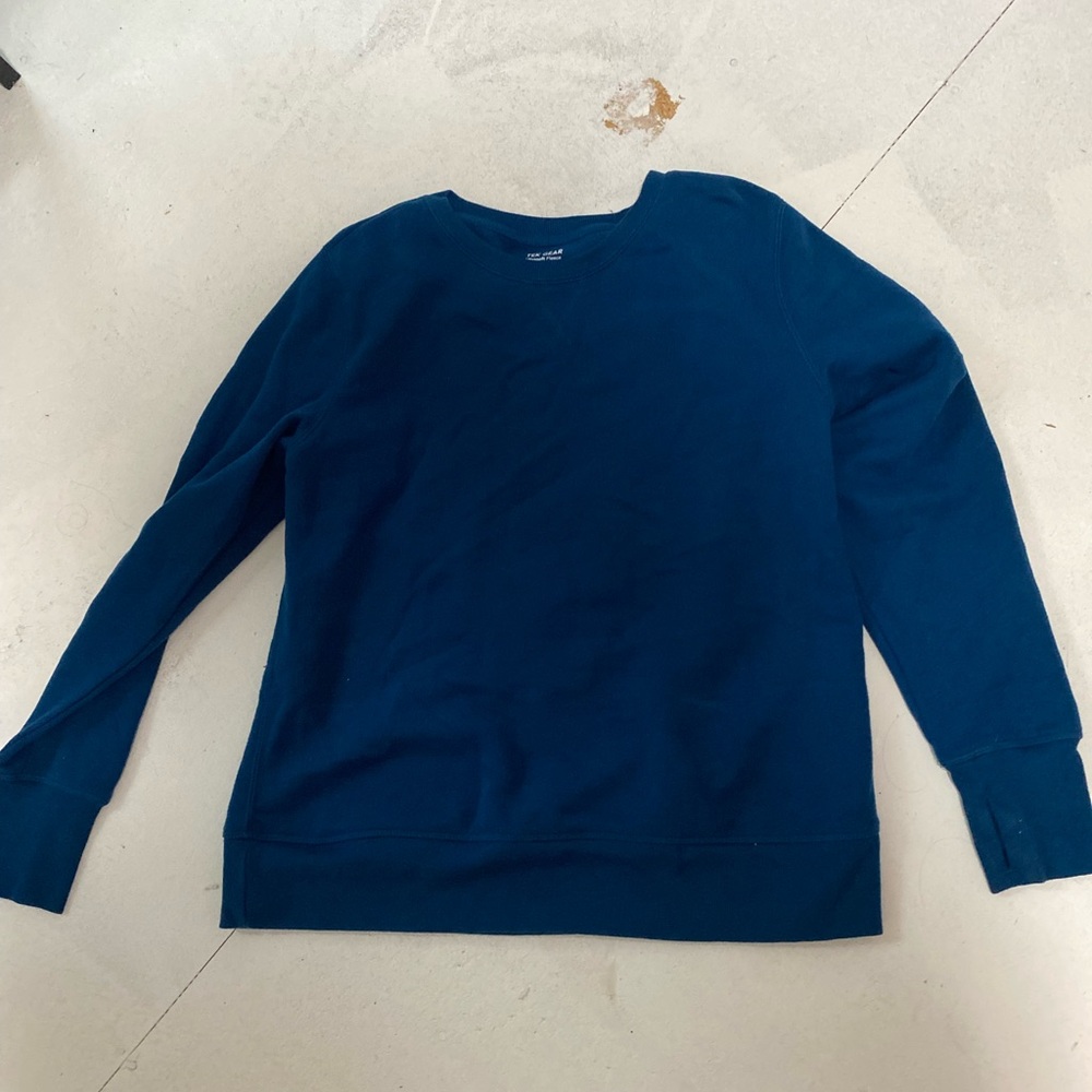 New!!! Never worn Crew neck sweatshirt
